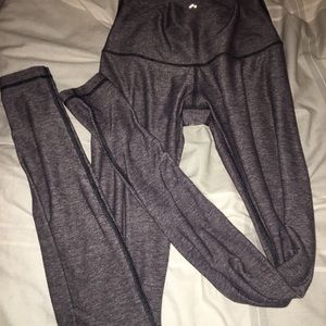 Lululemon Roll Over Wunder Under